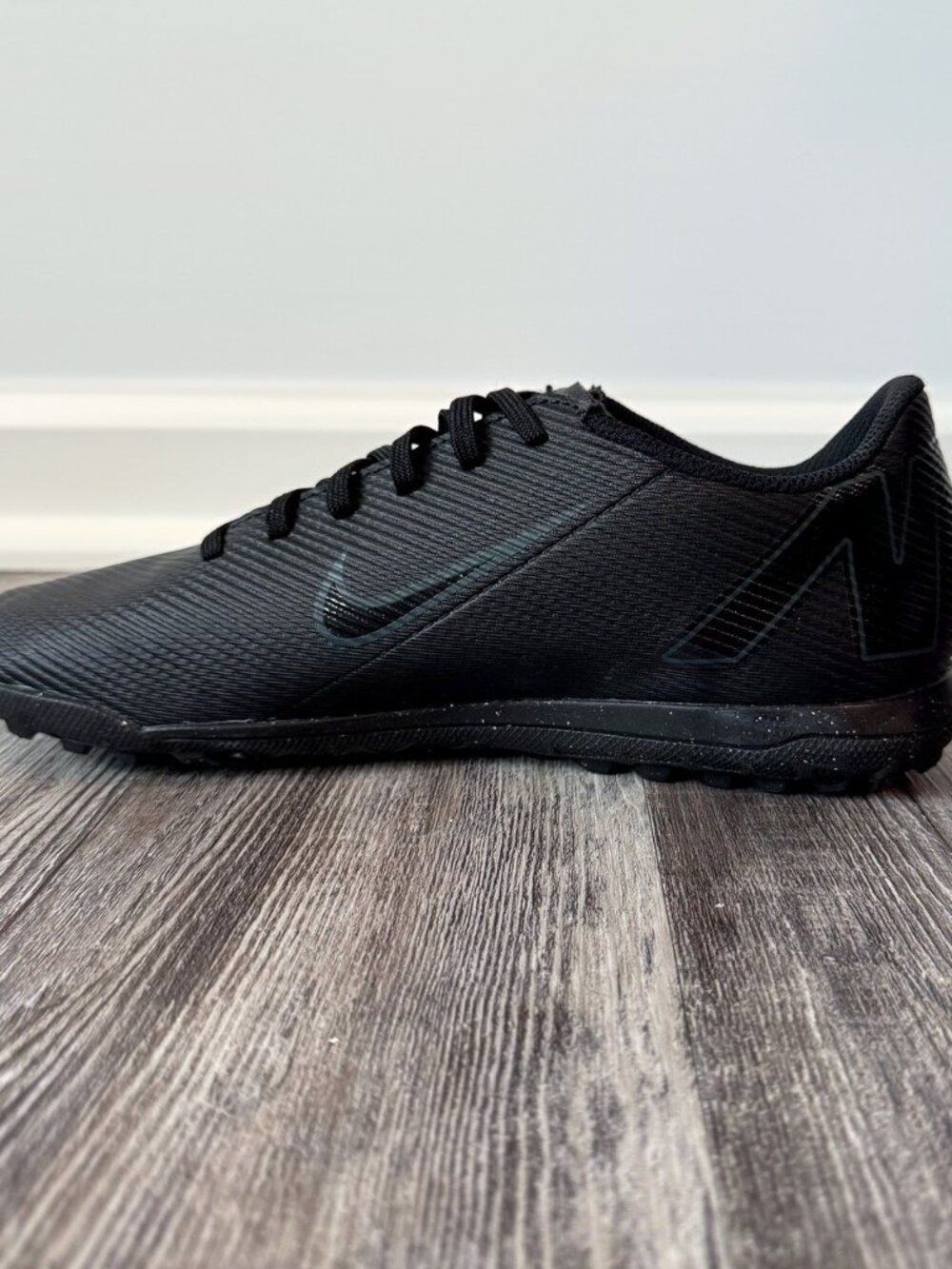 Nike Mercurial Vapor 16 Club TF Turf Soccer Shoes Men's 6.5 / Women's 8 - Picture 7 of 7